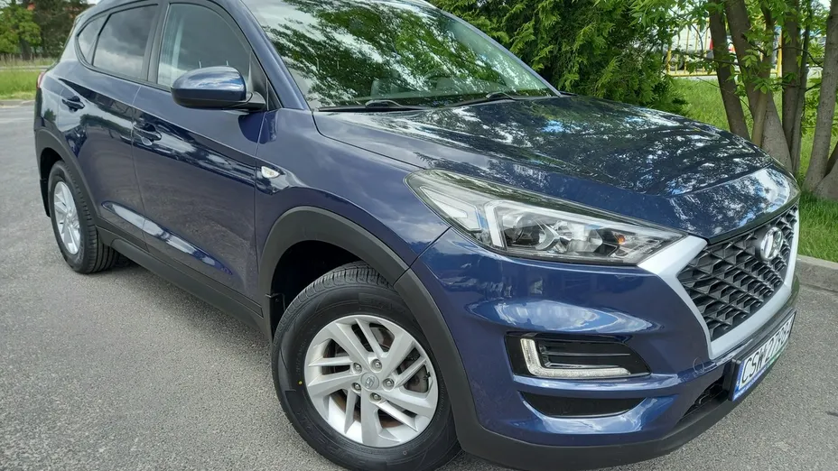 HYUNDAI Tucson -