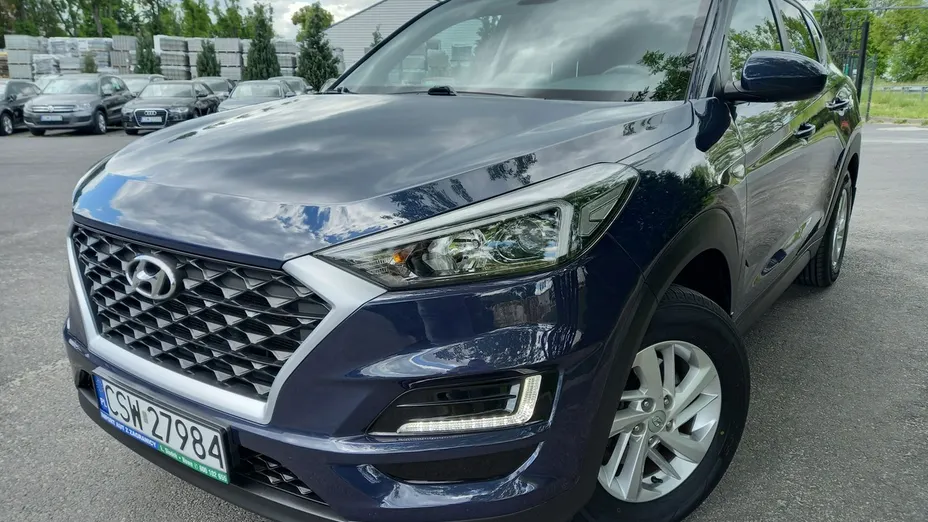 HYUNDAI Tucson -