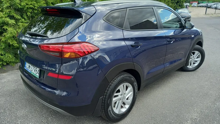 HYUNDAI Tucson -