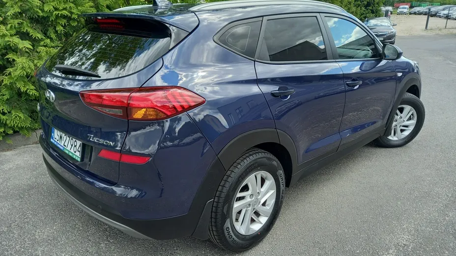 HYUNDAI Tucson -