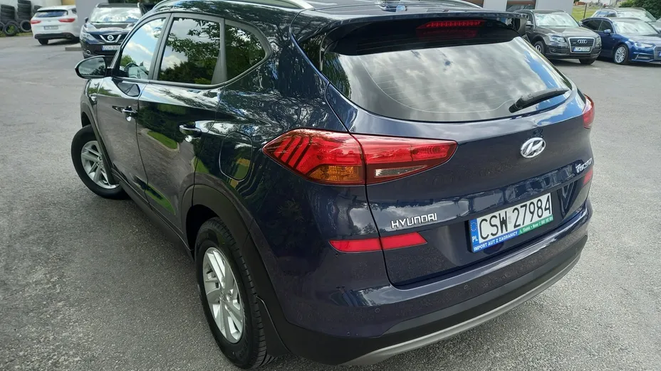HYUNDAI Tucson -