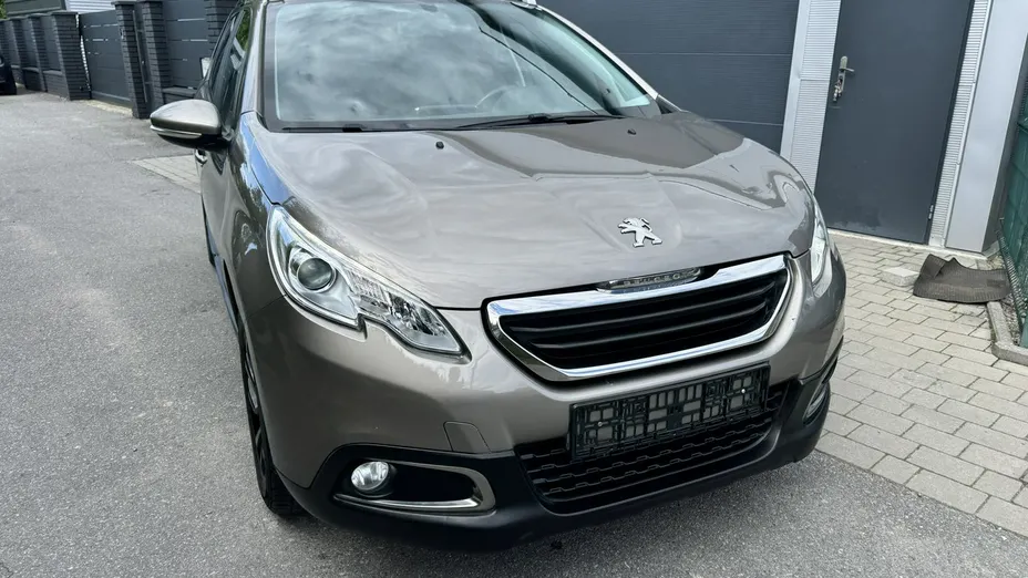 PEUGEOT 2008 -