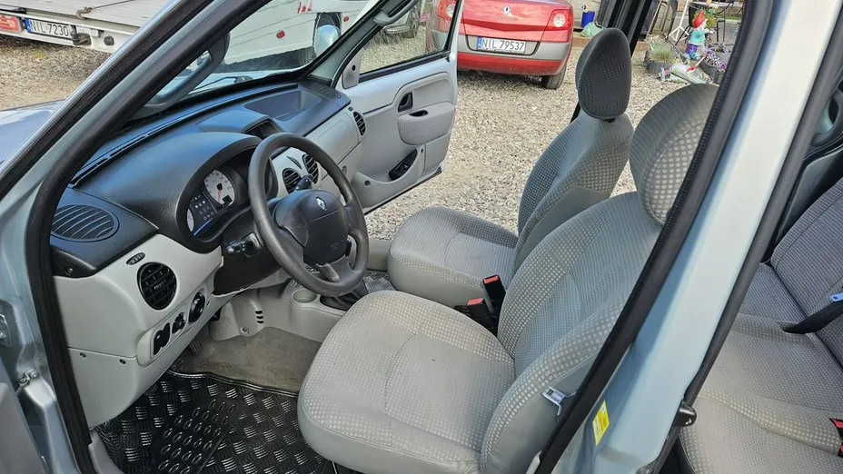 RENAULT Kangoo -