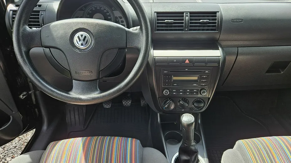 VOLKSWAGEN Fox -