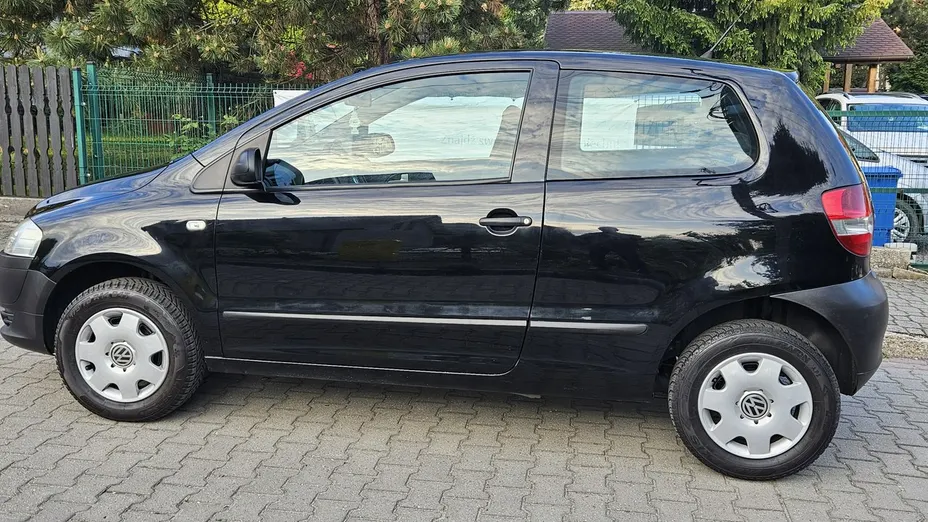 VOLKSWAGEN Fox -