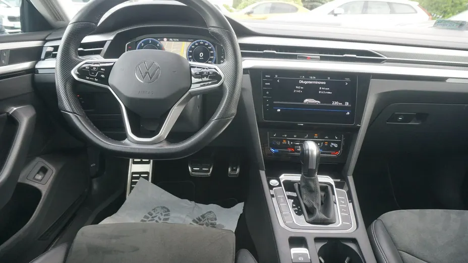 VOLKSWAGEN Arteon -
