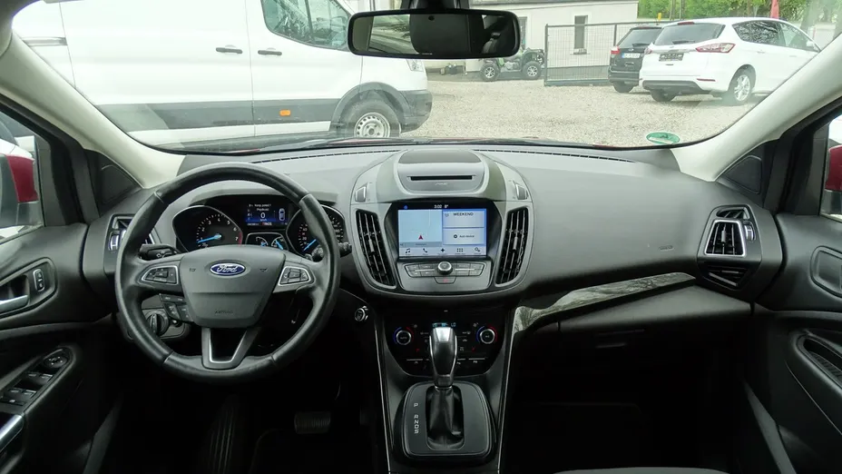 FORD Kuga -