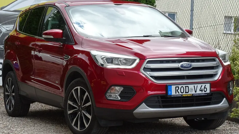 FORD Kuga -