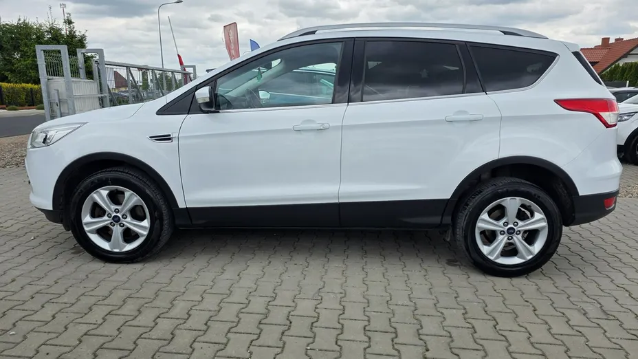FORD Kuga -