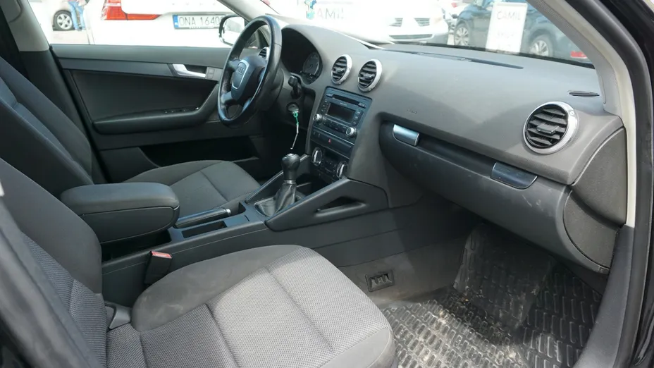 AUDI A3 -
