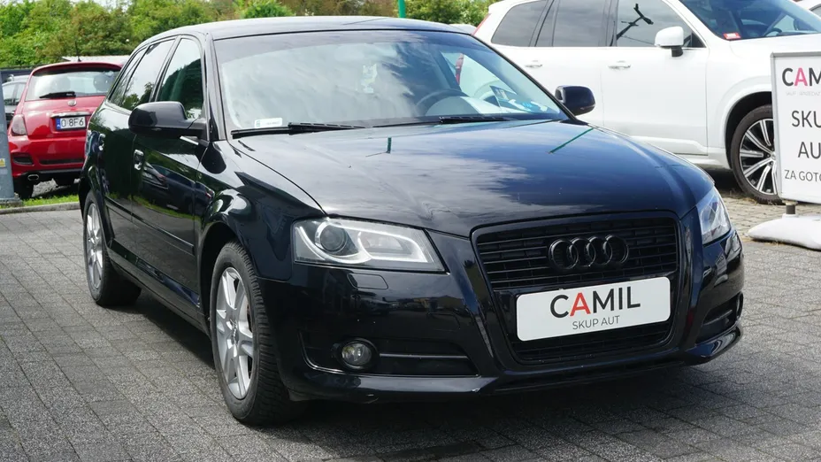 AUDI A3 -