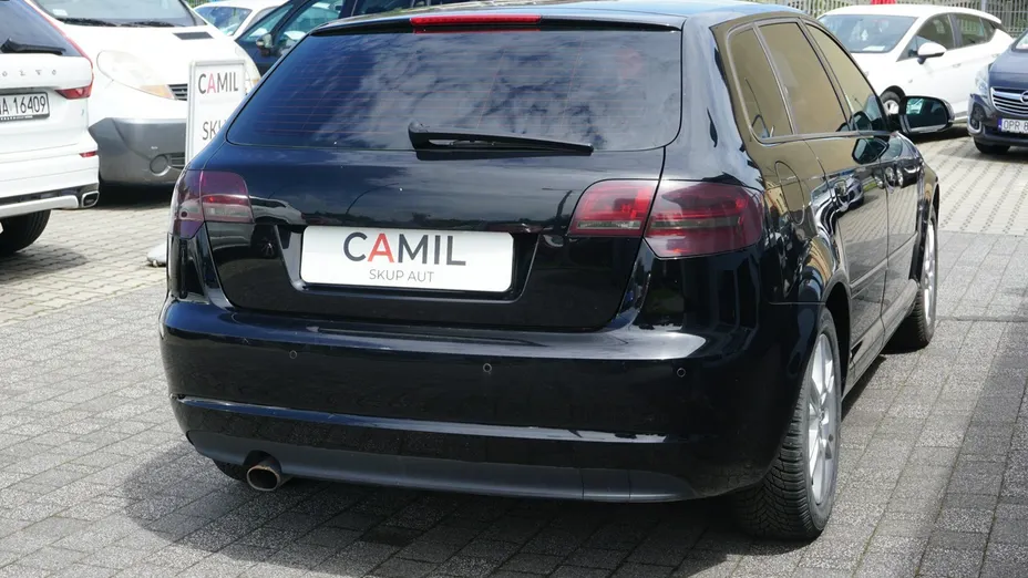 AUDI A3 -