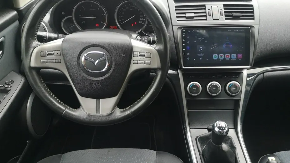 MAZDA 6 -