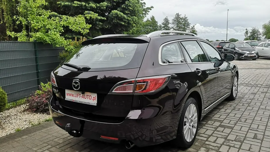 MAZDA 6 -