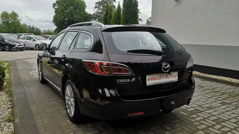 MAZDA 6 -
