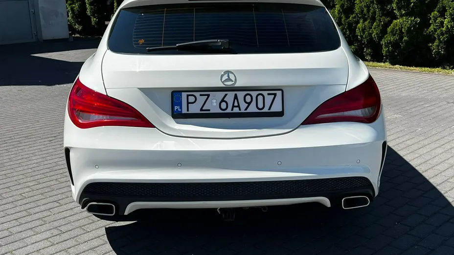 MERCEDES-BENZ CLA -