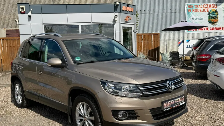 VOLKSWAGEN Tiguan -
