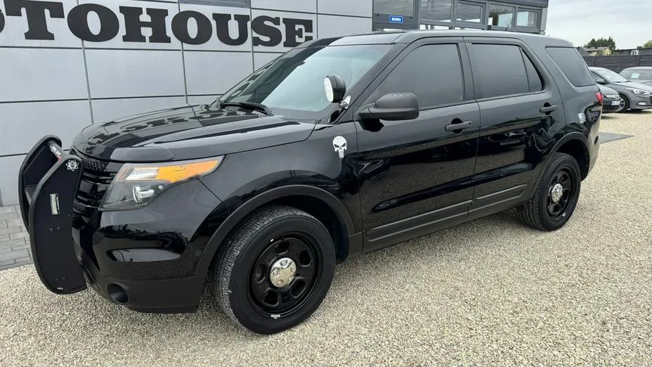 FORD Explorer -