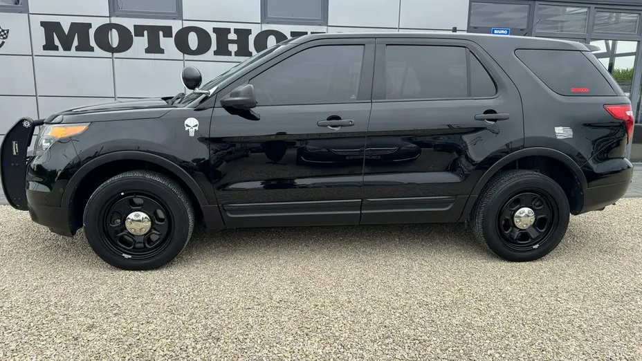 FORD Explorer -