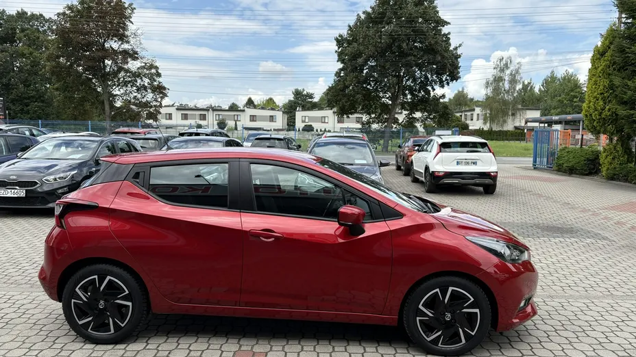 NISSAN Micra -