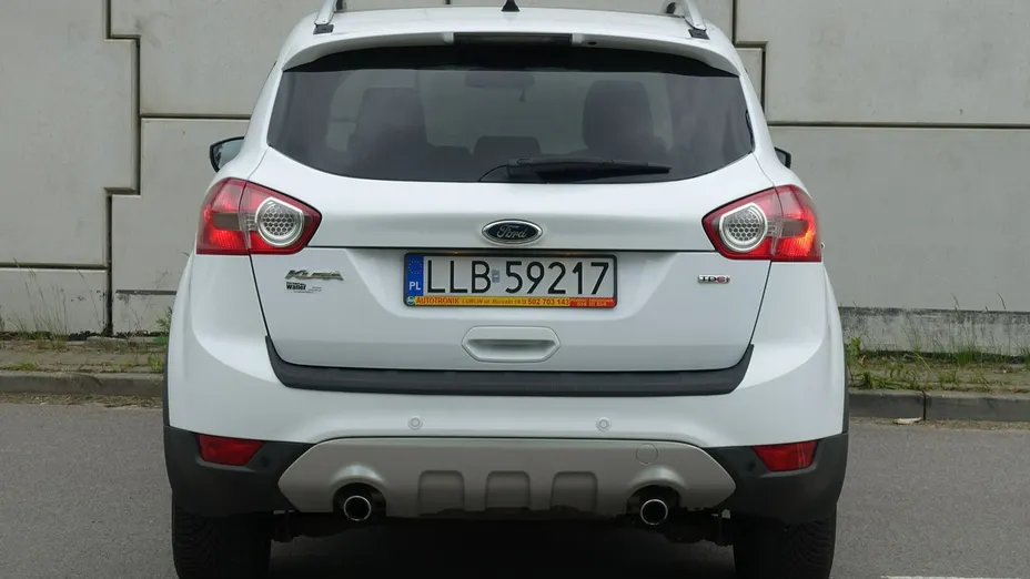 FORD Kuga -