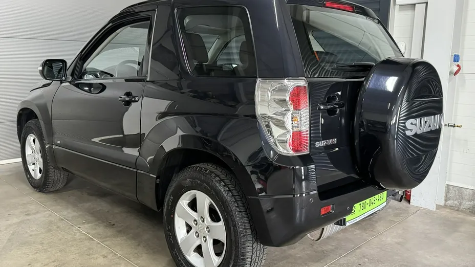SUZUKI Grand Vitara -