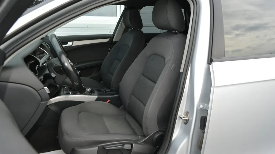 AUDI A4 -