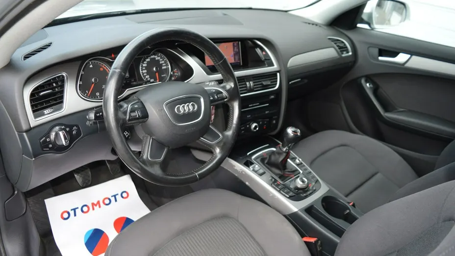 AUDI A4 -