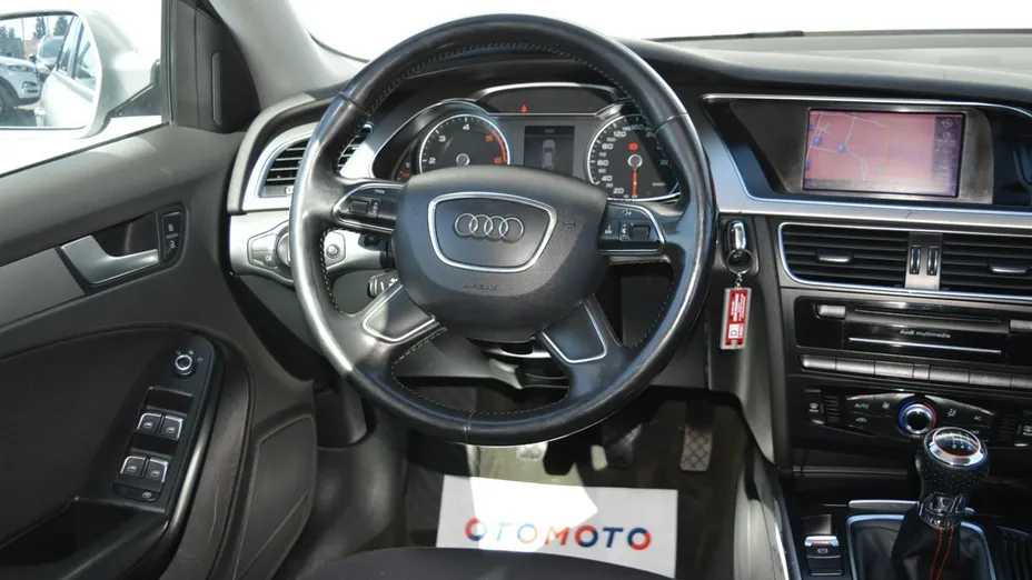 AUDI A4 -