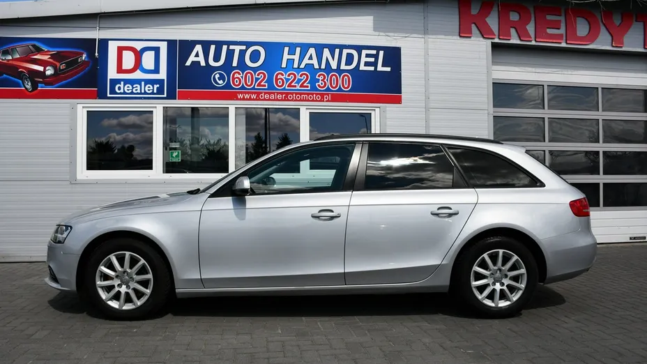 AUDI A4 -