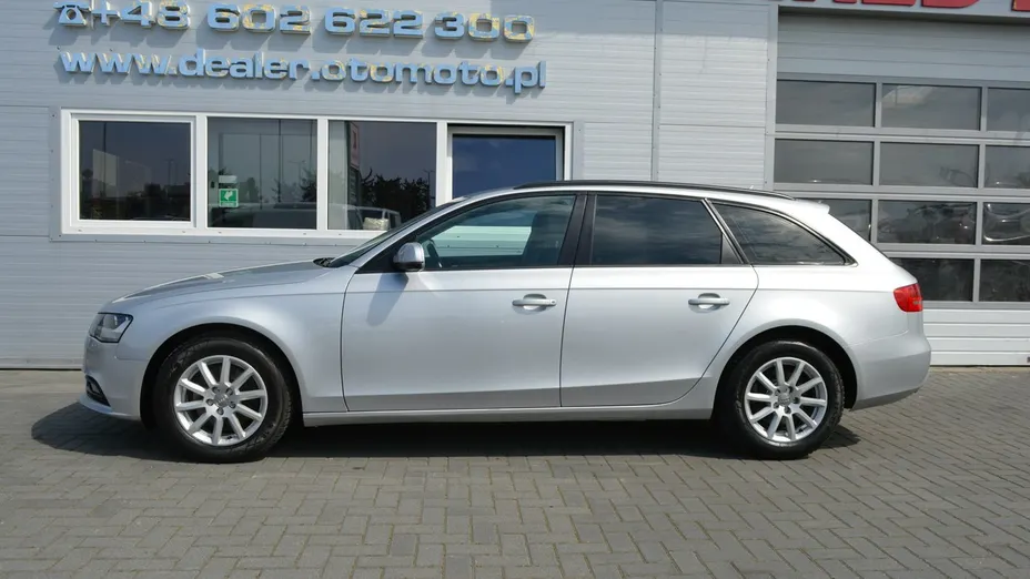 AUDI A4 -