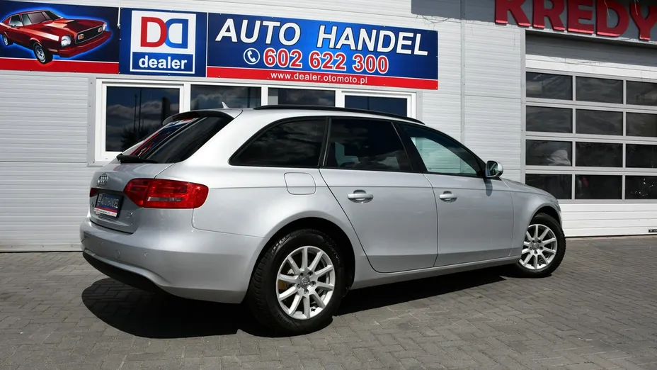 AUDI A4 -