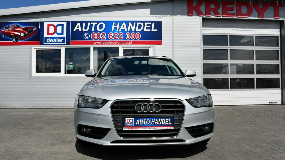 AUDI A4 -