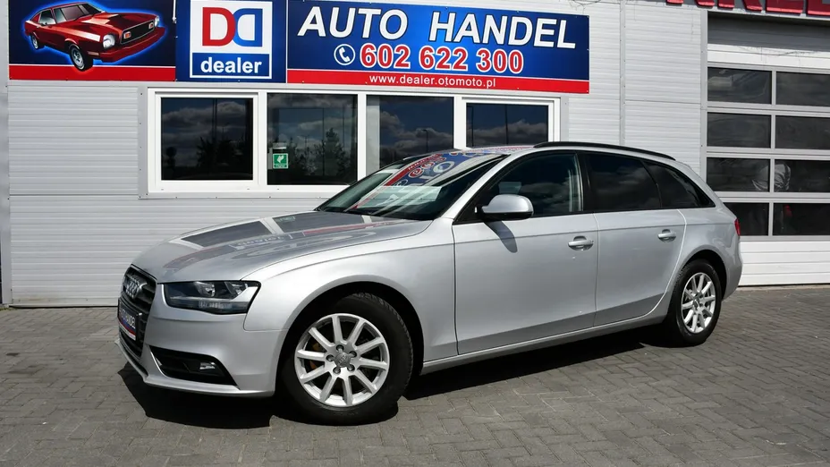 AUDI A4 -