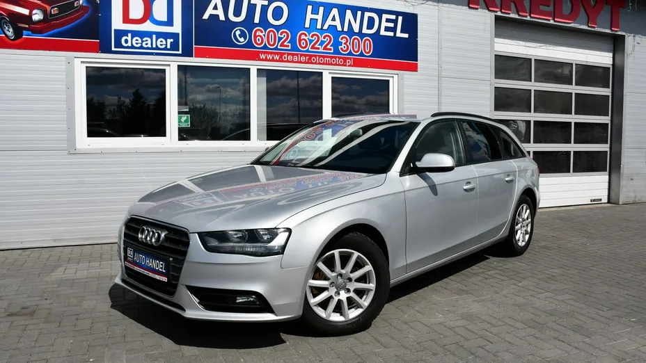 AUDI A4 -