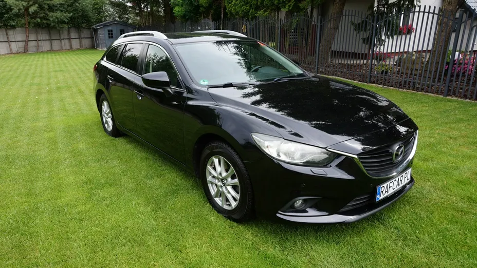 MAZDA 6 -