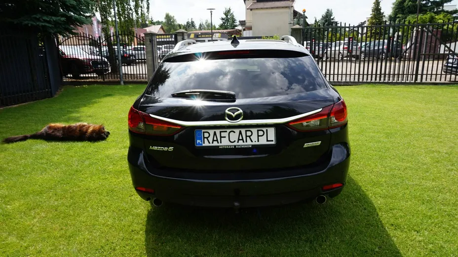 MAZDA 6 -
