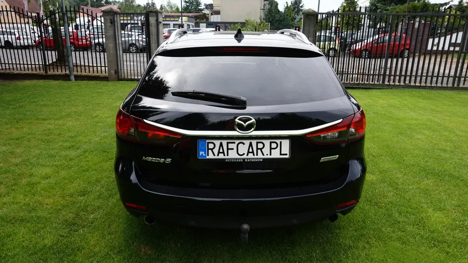 MAZDA 6 -