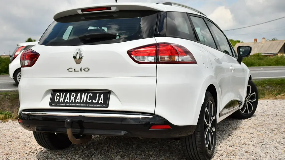 RENAULT Clio -