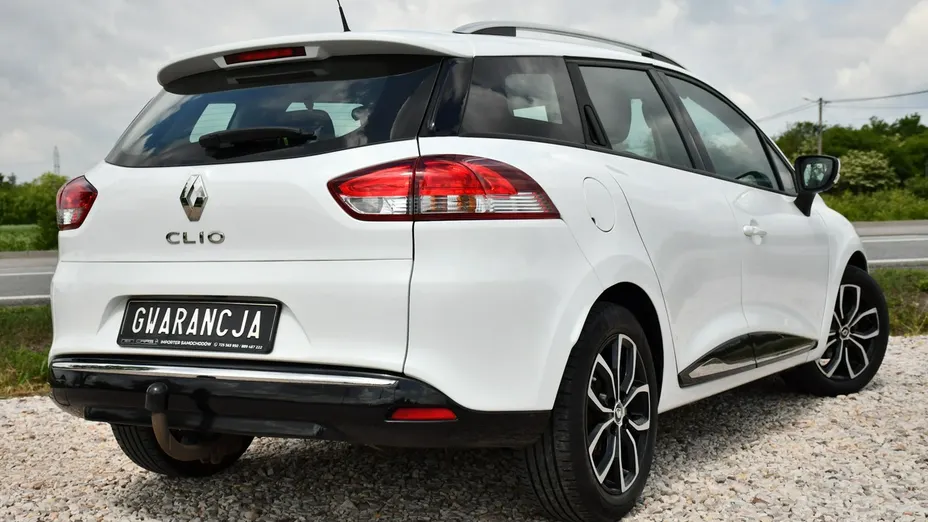 RENAULT Clio -