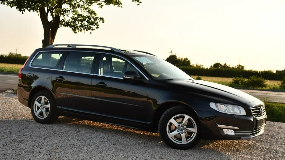 VOLVO V70 -