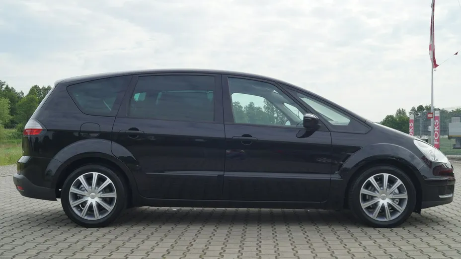 FORD S-MAX -