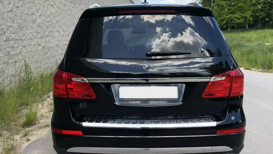 MERCEDES-BENZ GL -