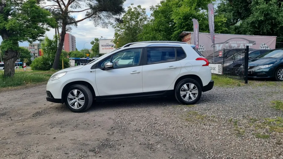 PEUGEOT 2008 -