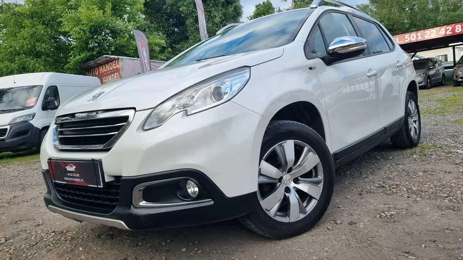 PEUGEOT 2008 -