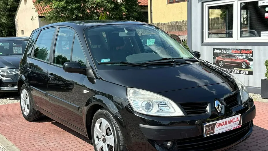 RENAULT Scenic -