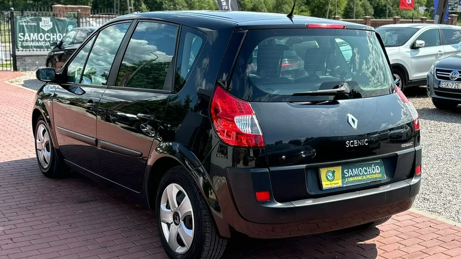 RENAULT Scenic -