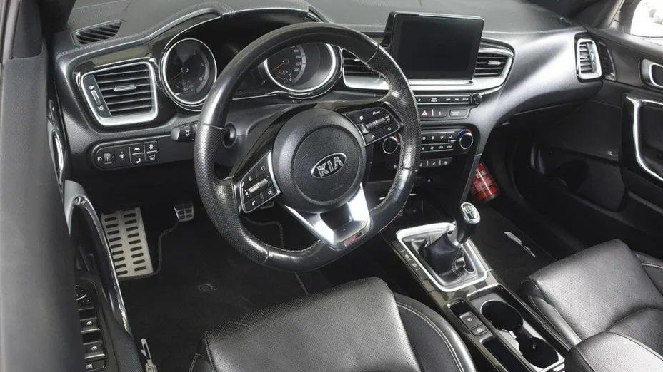KIA ProCeed -