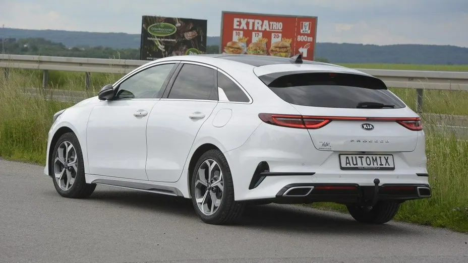 KIA ProCeed -