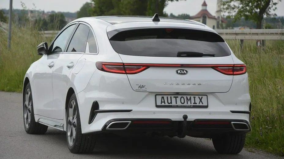 KIA ProCeed -